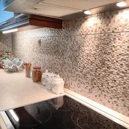 Quiet Spot Rock View House דירה קאלאבאקה